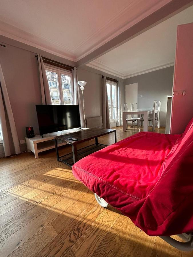 Luxurious 2 Bedroom Tour Eiffel Bourdonnais Free Netflix Paris Luaran gambar