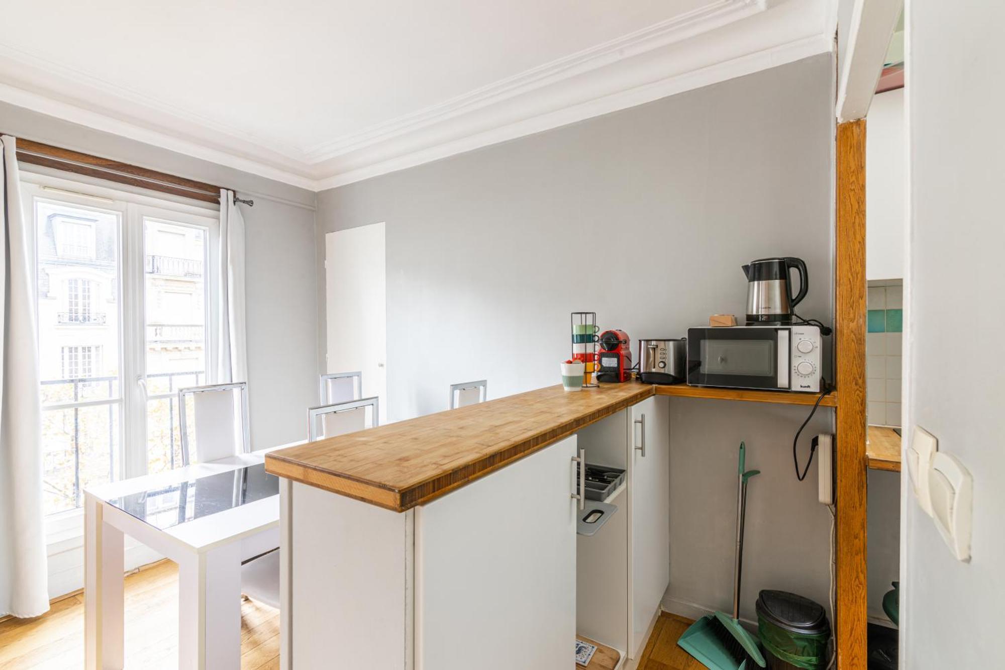 Luxurious 2 Bedroom Tour Eiffel Bourdonnais Free Netflix Paris Luaran gambar